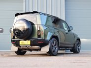 Land Rover Defender 110 2026    HARD TOP X-DYNAMIC 350 HSE seeker styled genuine rear seat fitted 7