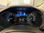 Ford Focus 1.0T EcoBoost Titanium Euro 6 (s/s) 5dr 33