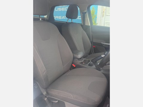 Ford Focus 1.6 TDCi Titanium Navigator Estate 5dr Diesel Manual Euro 5 (s/s) (115 ps) 16
