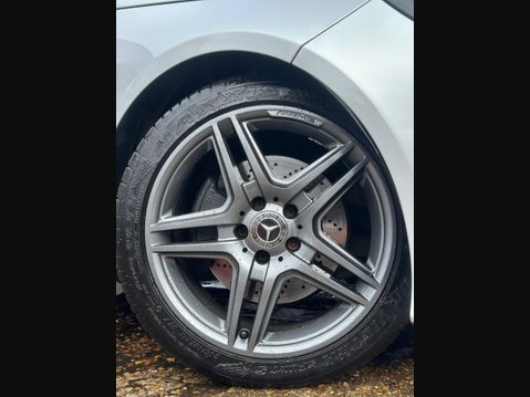 Mercedes-Benz E Class 2.1 E220 CDI AMG Sport G-Tronic+ Euro 5 (s/s) 5dr 4