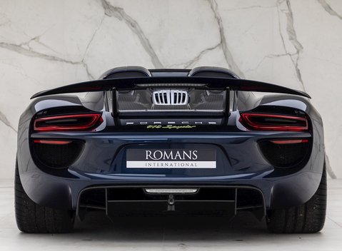 Porsche 918 Spyder 5