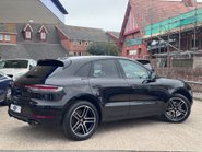 Porsche Macan PDK 2