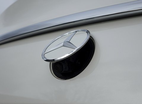 Mercedes-Benz S Class S63 Coupe 28