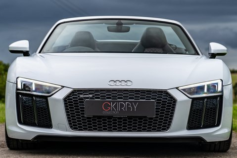 Audi R8 SPYDER V10 QUATTRO 25