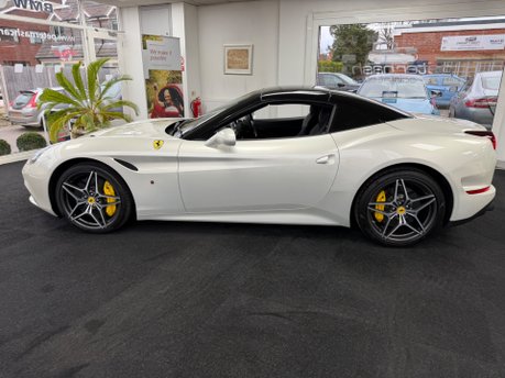 Ferrari California California T 55