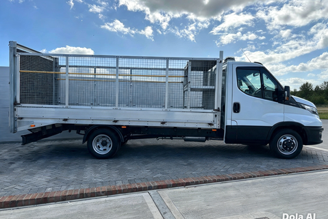 Iveco Daily 35C14 Beavertail Lawnmower Body - Large Ramp - Removable Cages 7