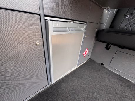 Volkswagen Transporter 23