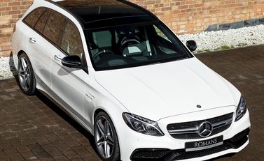 Mercedes-Benz C Class C63 S Estate 8