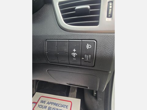 Hyundai i30 1.6 SE Auto Euro 6 5dr 27