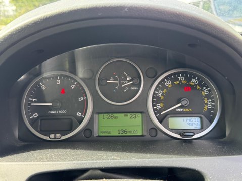Land Rover Freelander 2 2.2 TD4 XS 4WD Euro 5 (s/s) 5dr 25
