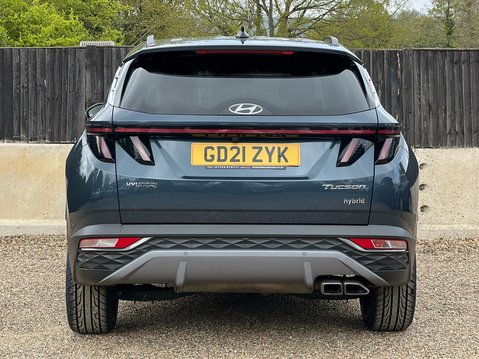 Hyundai TUCSON T-GDI PREMIUM 8