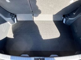 Toyota Yaris 1.5 Yaris Dynamic HEV CVT 5dr 67