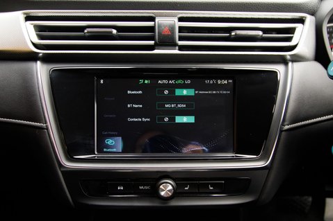 MG MG5 EXCLUSIVE 30