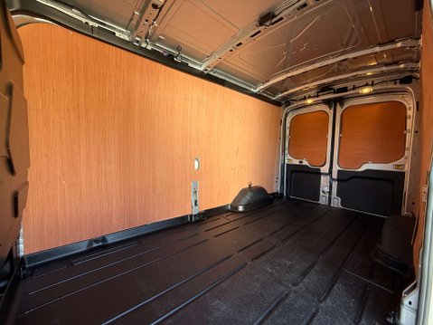 Ford Transit E-Transit 390 Trend 22