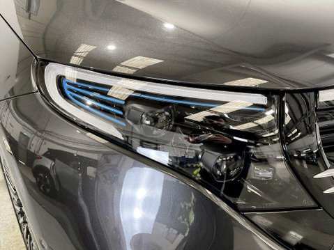 Mercedes-Benz EQC EQC 400 80kWh AMG Line (Premium) SUV 5dr Electric Auto 4MATIC (408 ps) 9