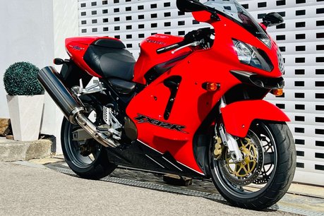 Kawasaki ZX ZX12-R 4