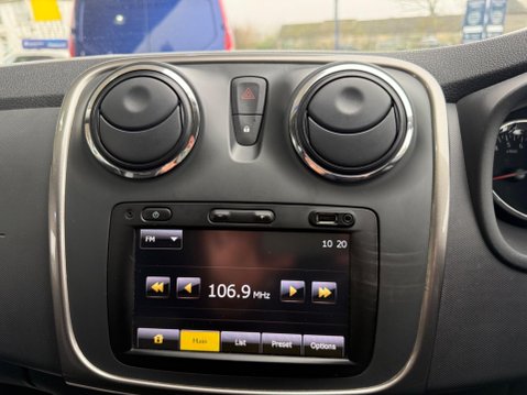 Dacia Sandero Stepway 1.5 dCi Laureate Euro 5 5dr 30