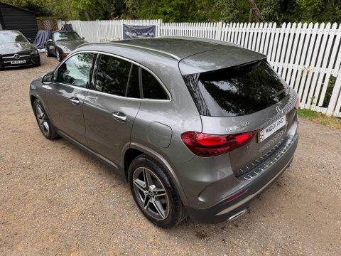 Mercedes-Benz GLA GLA 200 AMG LINE PREMIUM 14