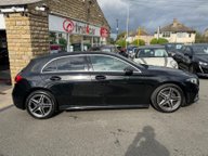 Mercedes-Benz A Class A 180 AMG LINE EXECUTIVE 9