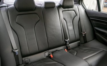 BMW M3 Competition Package 12