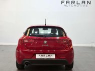 Alfa Romeo Giulietta 1.4 TB MultiAir Lusso Hatchback 5dr Petrol Manual Euro 5 (s/s) (170 bhp) 24