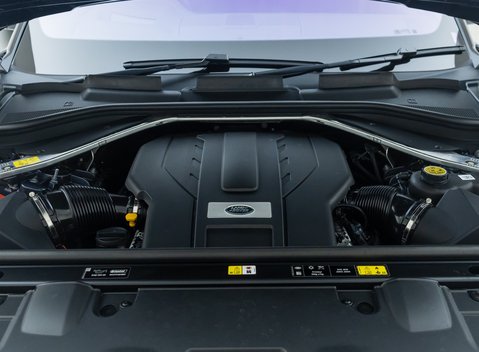 Land Rover Range Rover P530 SV 39