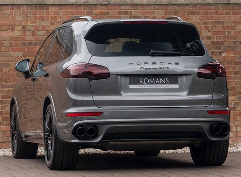 Porsche Cayenne GTS 3