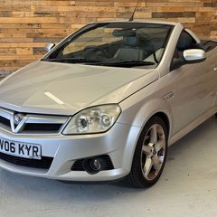 Vauxhall Tigra 1.4i 16v Exclusiv Convertible 2dr Petrol Manual (a/c) (146 g/km, 89 bhp) 1