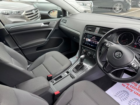 Volkswagen Golf MATCH TDI DSG 39