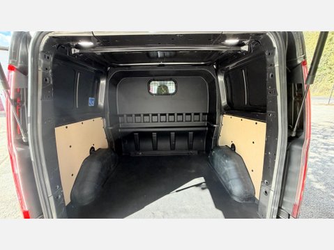 Ford Transit Custom 320 LIMITED DCIV ECOBLUE 42