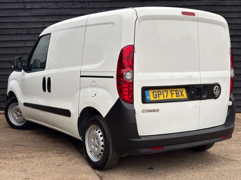 Vauxhall Combo 1.2 Combo 2000 CDTi 9