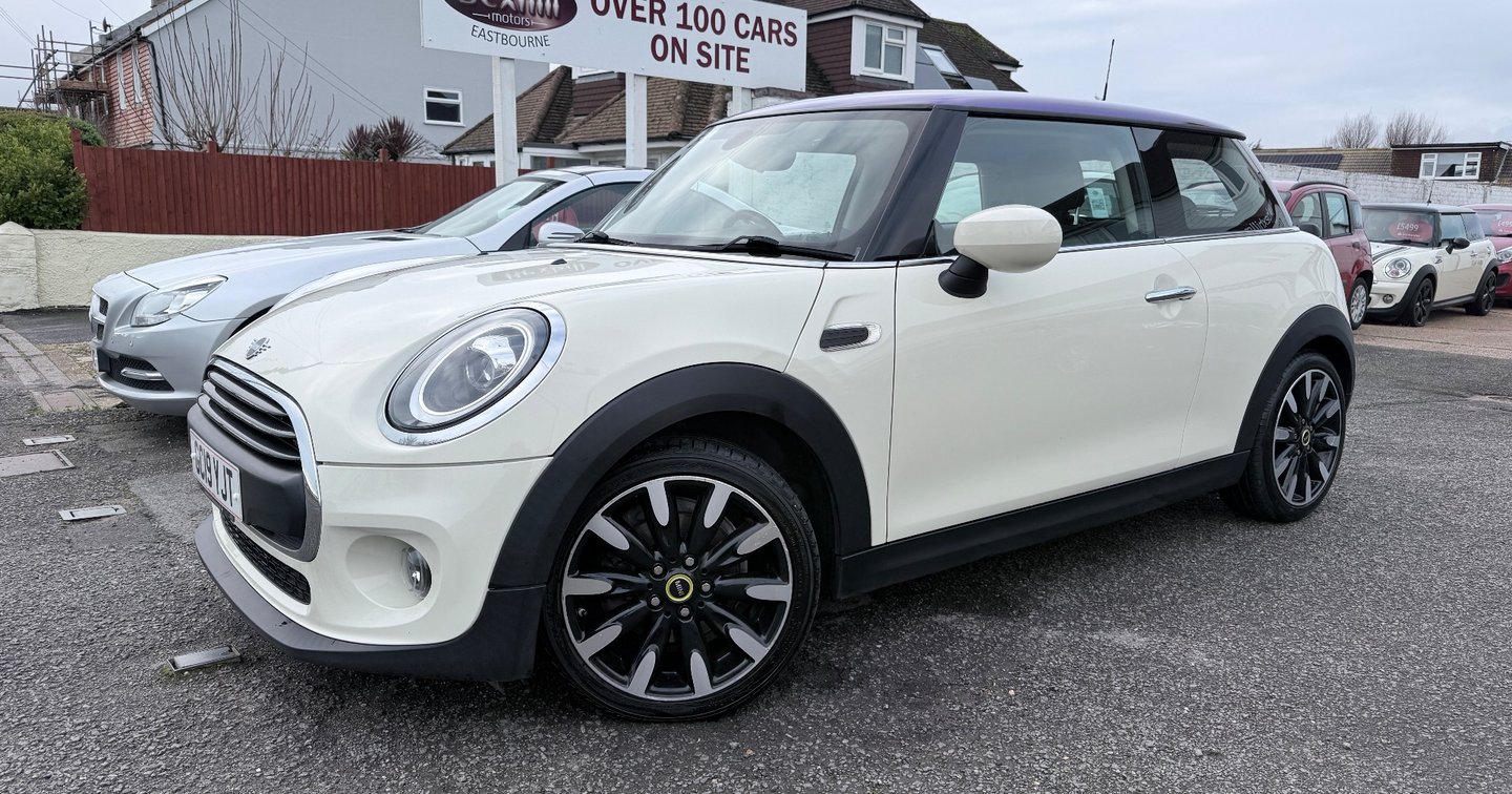 2019 MINI Hatch