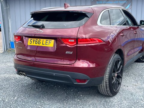 Jaguar F-Pace 2.0 D180 Prestige AWD Euro 6 (s/s) 5dr 38