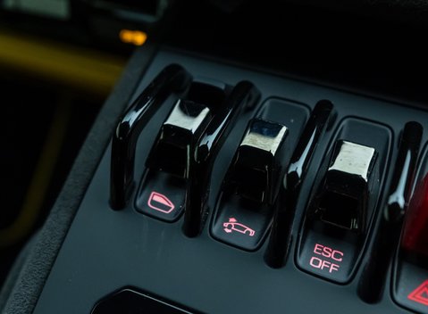 Lamborghini Huracan Tecnica 18