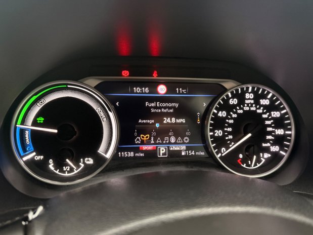 Nissan Juke TEKNA PLUS 24