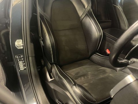 Volvo V90 2.0 V90 R-Design D4 Auto 5dr 11
