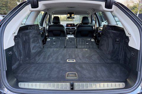 BMW 5 Series 520I SE TOURING AUTOMATIC ESTATE TOURING - HARMAN KARDON - AMBIENT LIGHTING 55