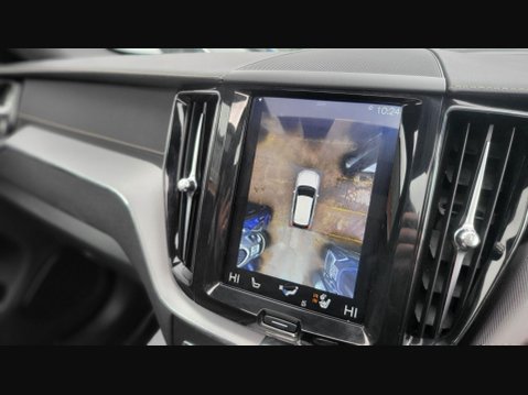 Volvo XC60 T8 TWIN ENGINE R-DESIGN PRO AWD 26