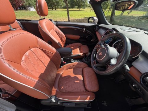 Mini Convertible COOPER EXCLUSIVE 42