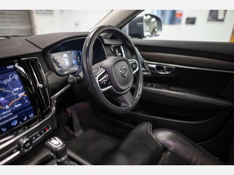 Volvo V90 2.0 D5 PowerPulse Auto AWD Euro 6 (s/s) 5dr 71