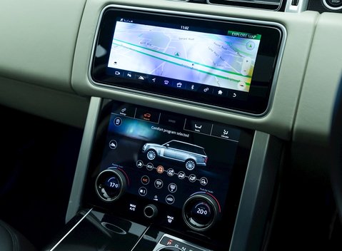 Land Rover Range Rover D300 Westminster Black Edition 18