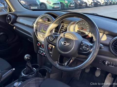 Mini Hatch 1.5 Cooper Euro 6 (s/s) 3dr 13