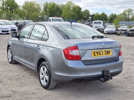 Skoda Rapid 1.2 TSI SE Hatchback 5dr Petrol Manual Euro 5 (86 ps) 4