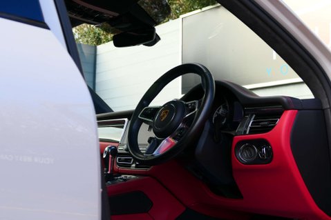 Porsche Macan 2.9 Macan T Semi-Auto 4WD 5dr 25