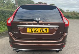 Volvo XC60 2.0 D4 R-DESIGN LUX NAV AUTO PAN ROOF 8