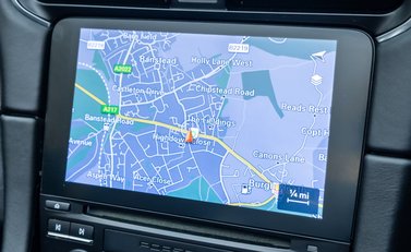 Porsche 911 Carrera GTS CABRIOLET (991.2) 23