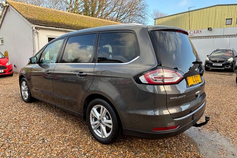 Ford Galaxy TITANIUM 1.5T !! LOOK !! 7 SEATS !! 10 SERVICES! 1 FORMER KEEPER! 22