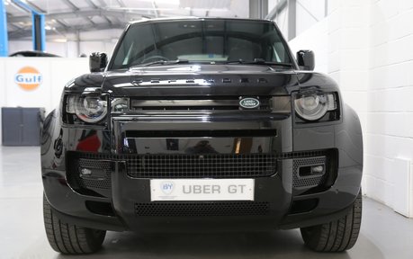 Land Rover Defender x-Dynamic HSE D350 - Huge Specification 6