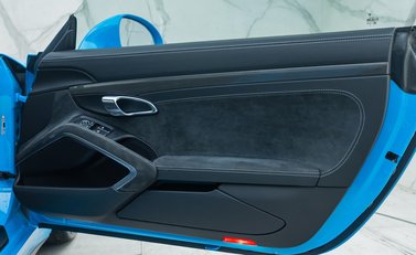 Porsche 911 GT3 (991.2) 25