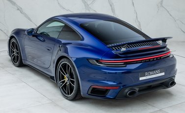 Porsche 911 Turbo S (992) 9